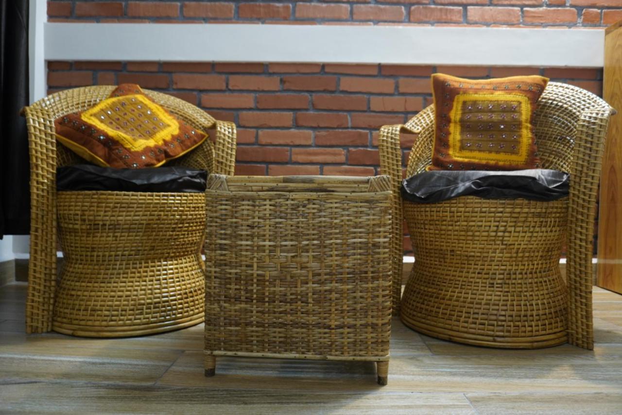 Dorsen Homestay Shillong Exterior foto