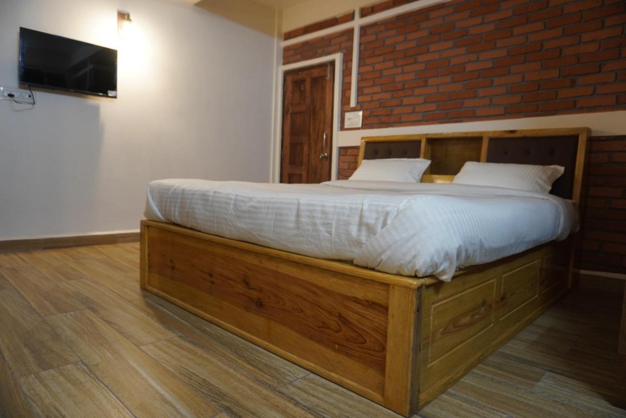 Dorsen Homestay Shillong Exterior foto